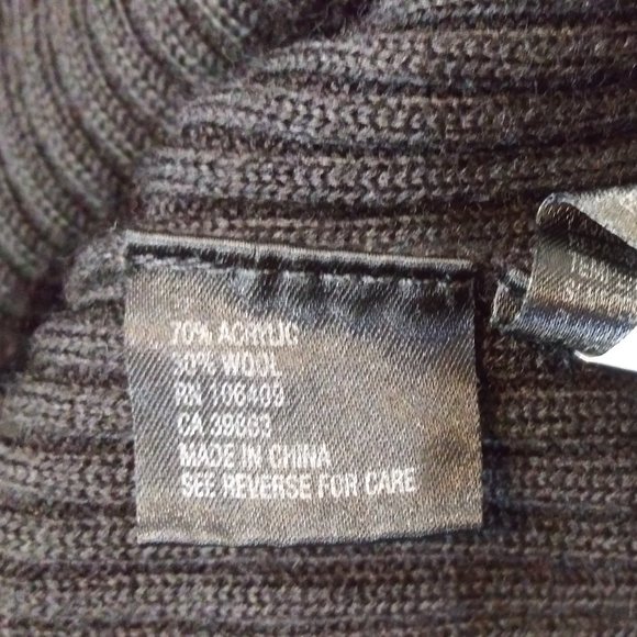 Tahari by Arthur S. Levine Petite Mockneck Sweater Top, Black size 4P - Picture 6 of 7